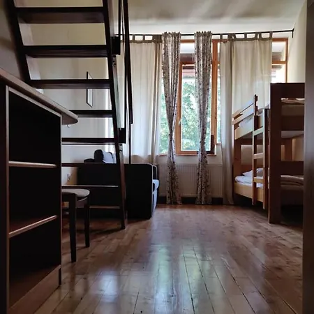 Prestranek Castle Estate